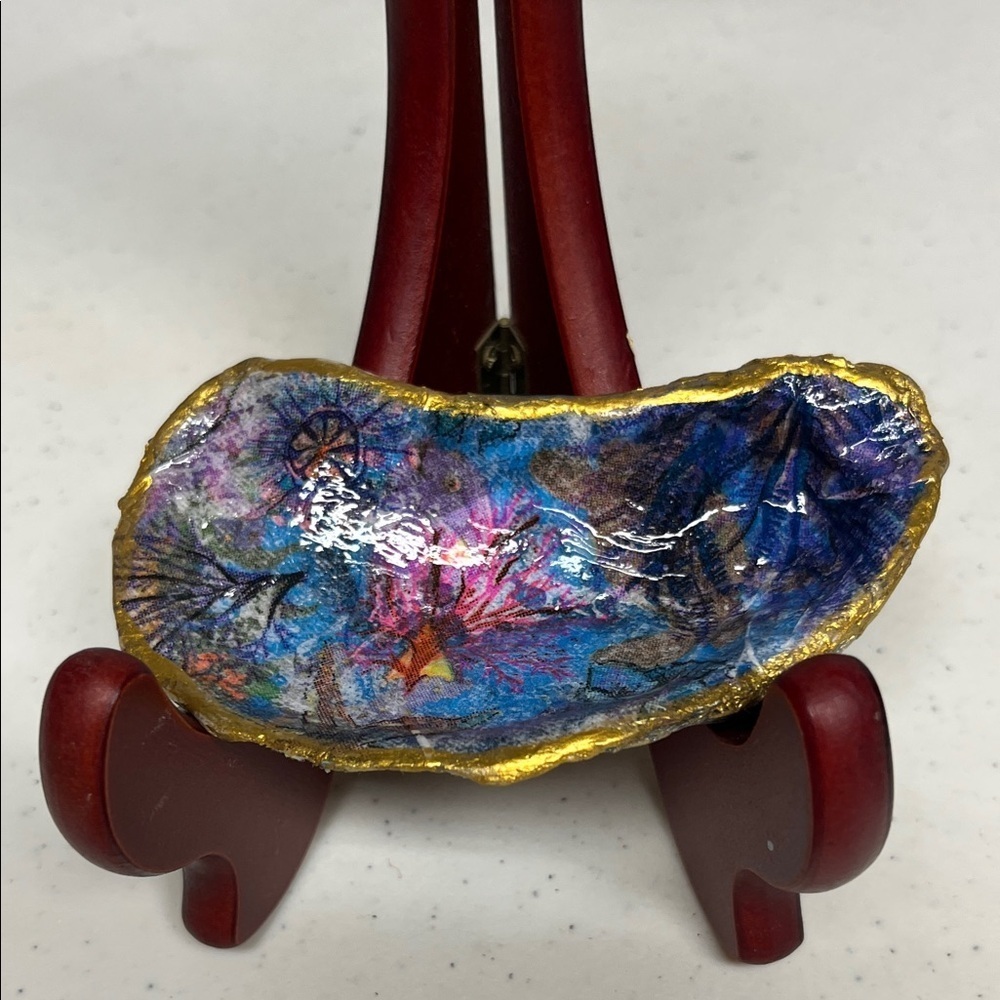 Handcrafted Aquatic Shell with Gold Trim